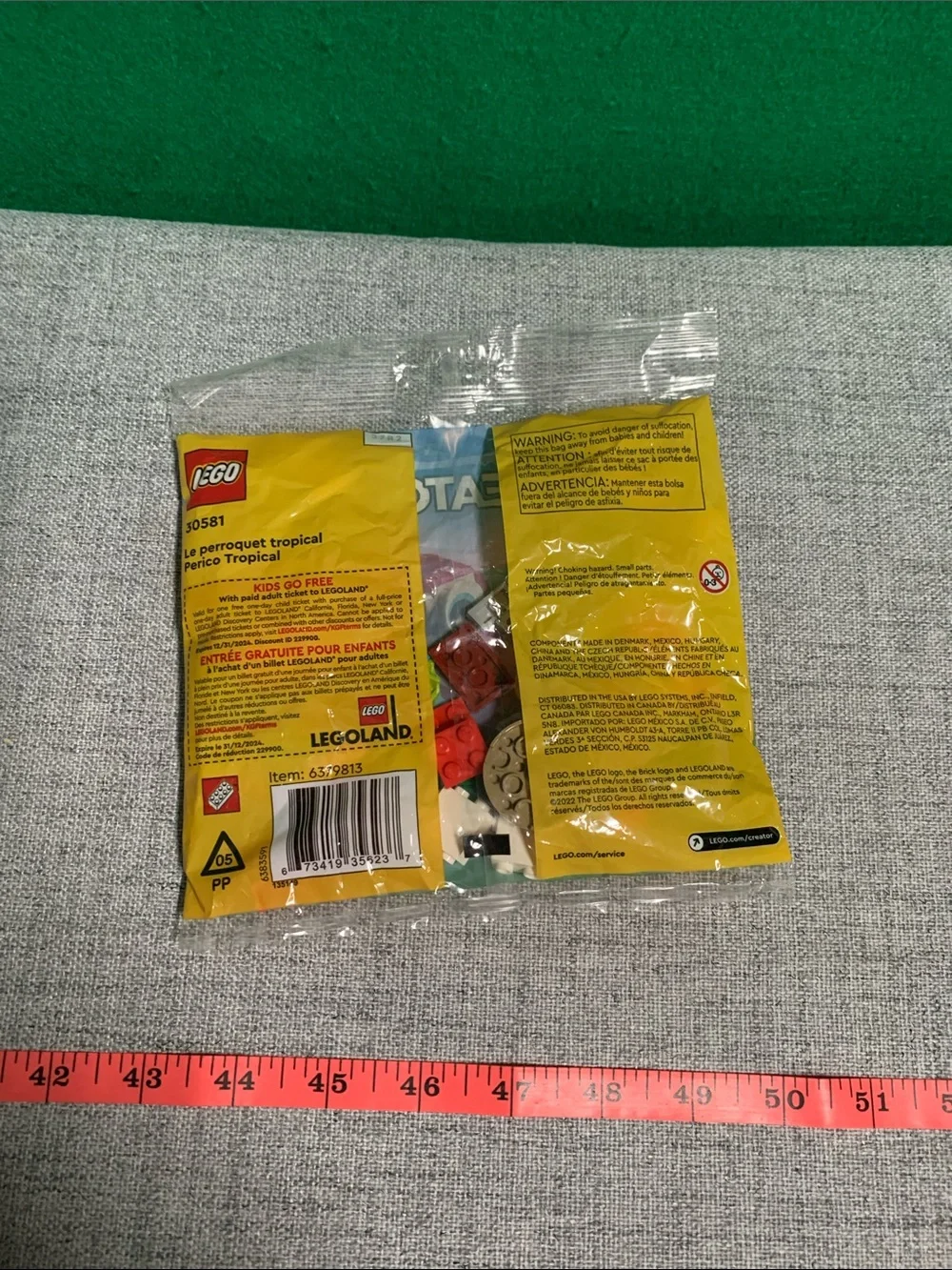 LEGO Creator Tropical Parrot Polybag - Red, Green, Yellow, Blue